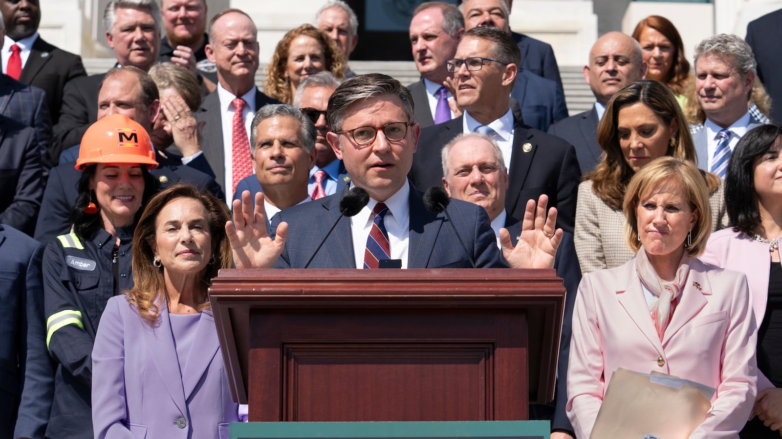 FISA Section 702 Is About to Expire. Republicans Killed the Bill That Would Have Saved It.