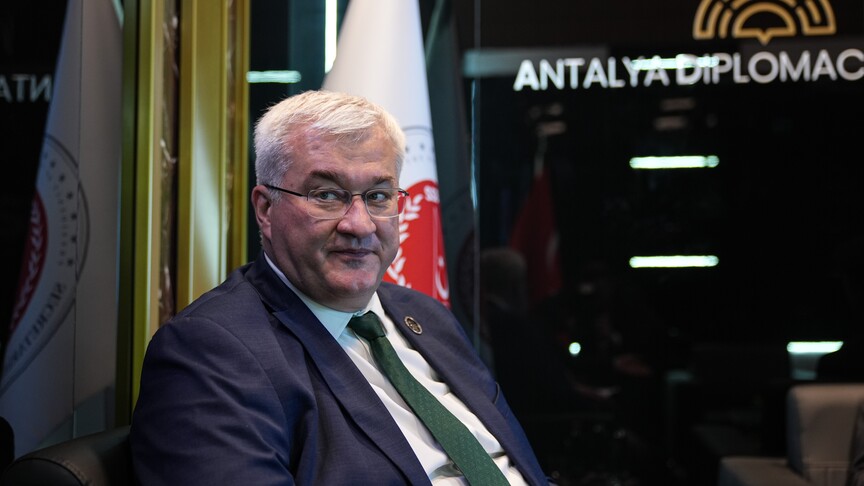 Zelenskyy Said Yes. Putin Said Nothing.