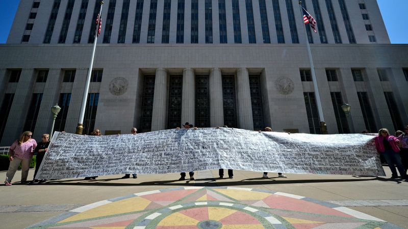 The Big Tobacco Moment That Isn't