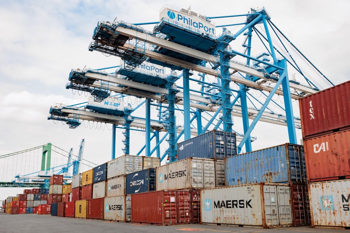 $175 Billion in Tariff Refunds Are Starting to Flow. The Fight Over Who Gets Them Is Just Beginning.