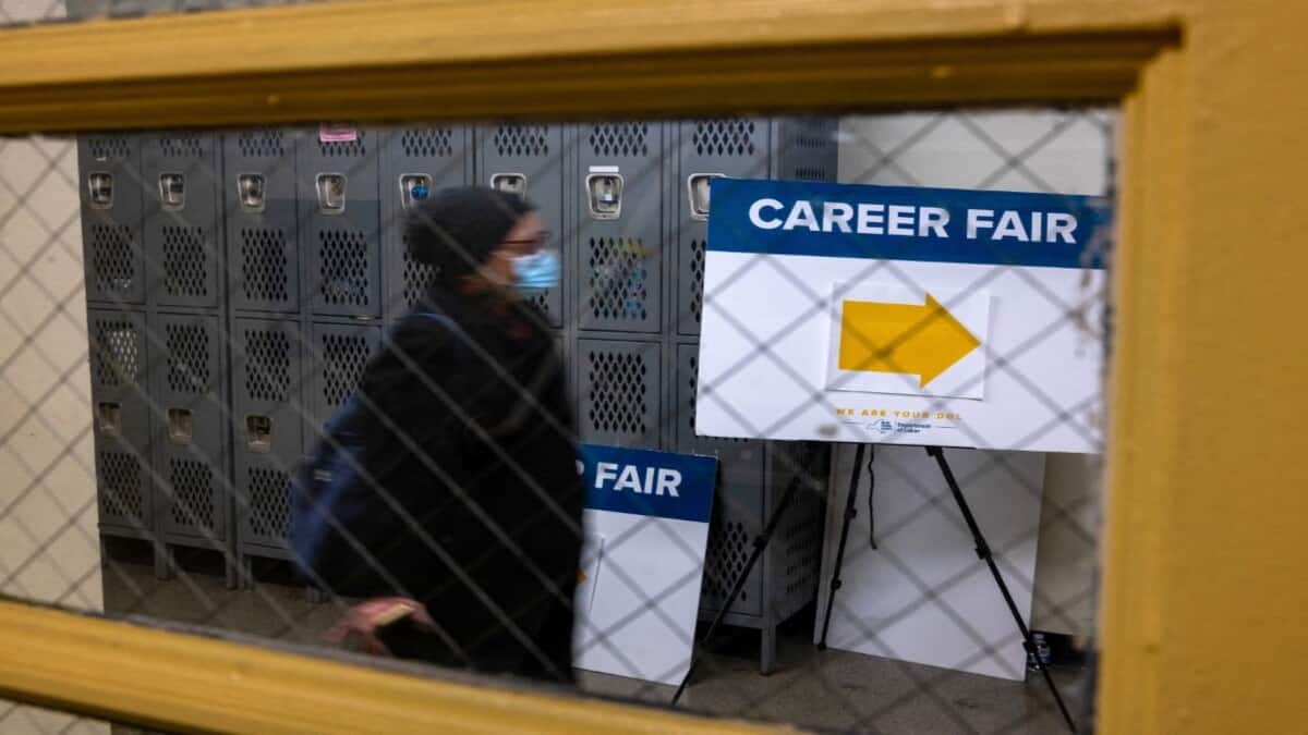 115,000 Jobs in April. The Iran War Hasn't Hit the Labor Market. Yet.
